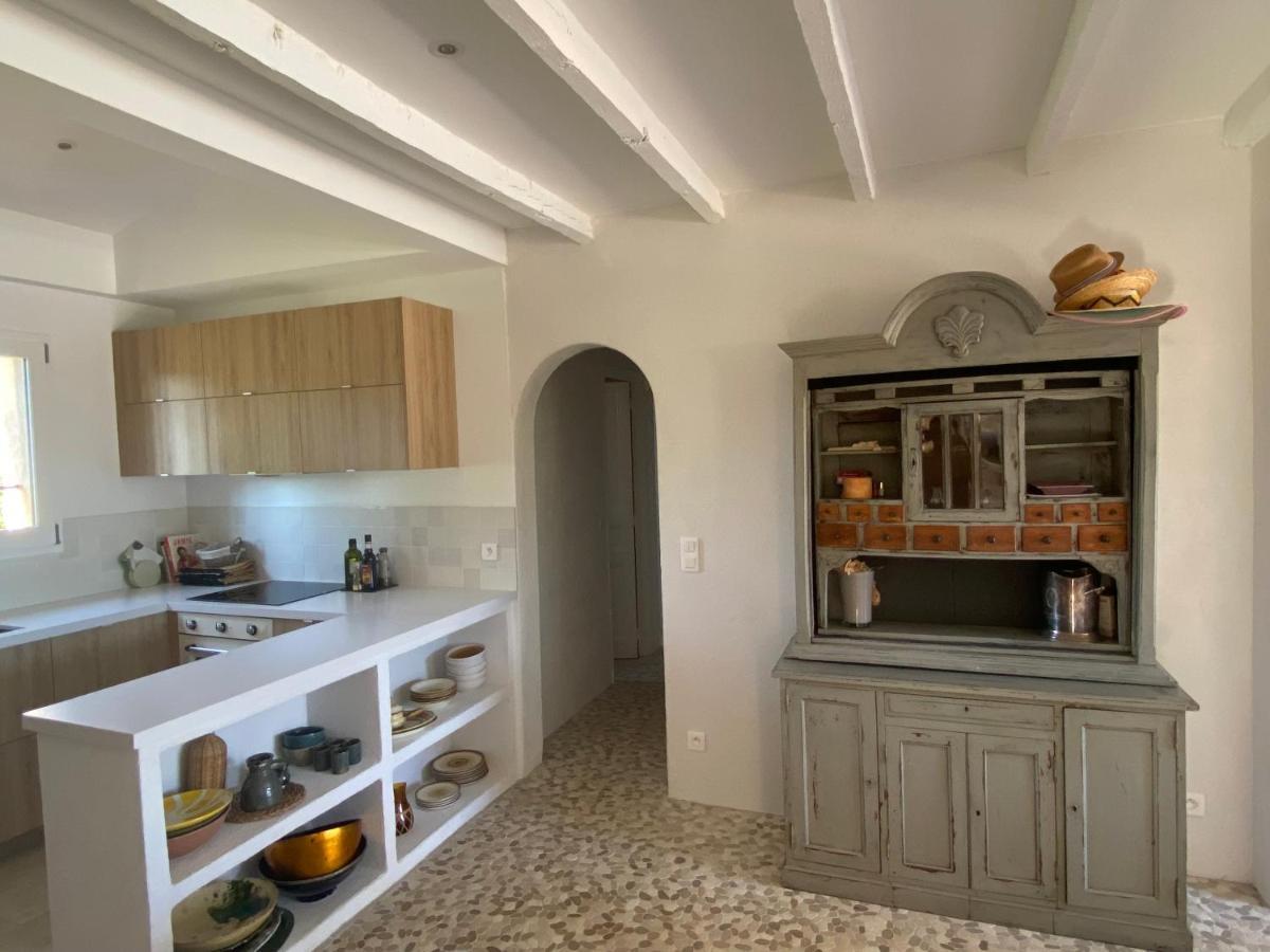 Lovely "Provence" Villa With Sea View, Private Heated Pool, Airco And Beautiful Garden Grimaud Exterior photo
