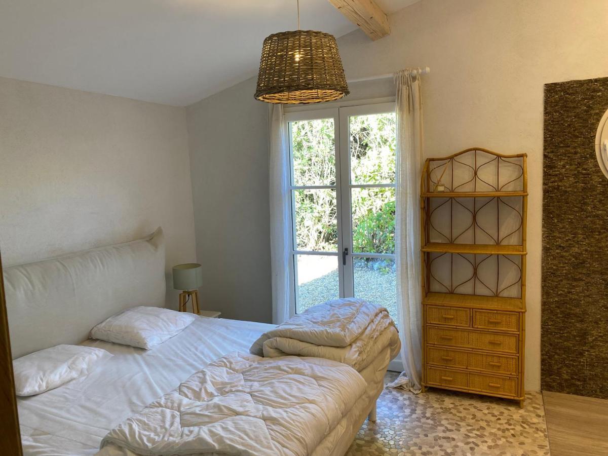 Lovely "Provence" Villa With Sea View, Private Heated Pool, Airco And Beautiful Garden Grimaud Exterior photo